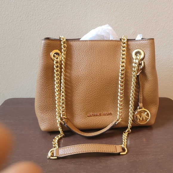 Michael Kors Handbags - Michael Kors